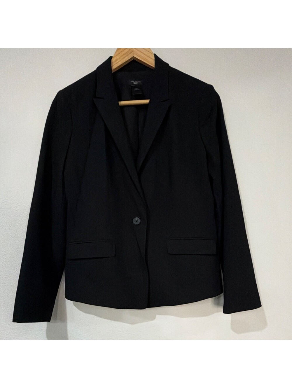 Ann Taylor black single-button blazer Women Size Petite 10 Classic Professional
